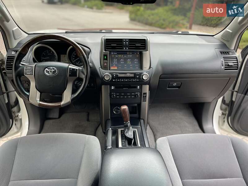Позашляховик / Кросовер Toyota Land Cruiser Prado 2011 в Одесі фото 20 Позашляховик / Кросовер Toyota Land Cruiser Prado 2011 в Одесі