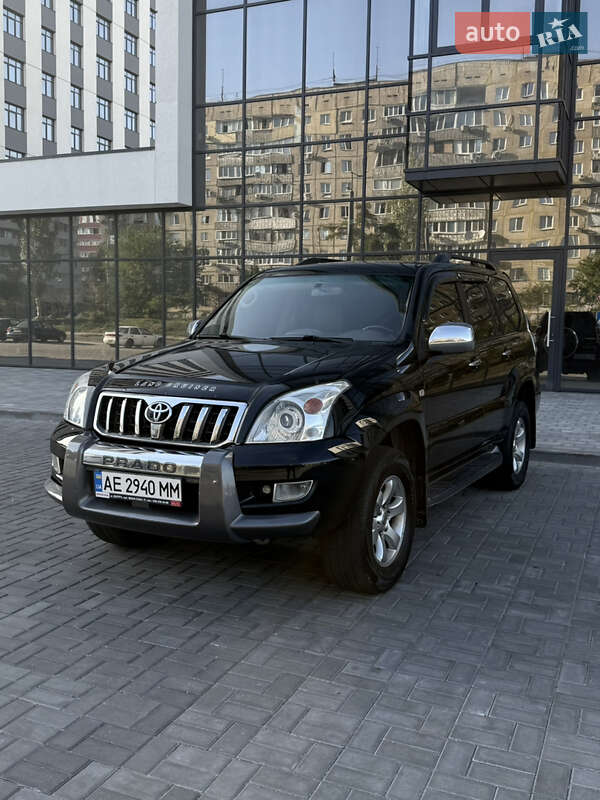 Позашляховик / Кросовер Toyota Land Cruiser Prado 2004 в Дніпрі