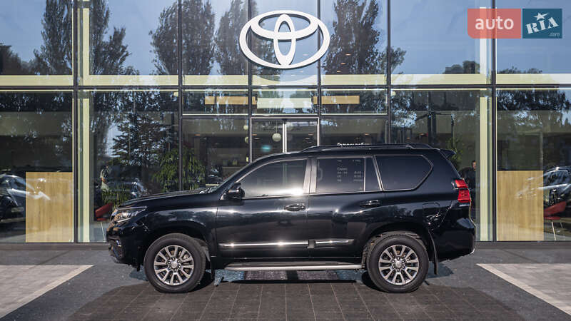 Внедорожник / Кроссовер Toyota Land Cruiser Prado 2019 в Днепре