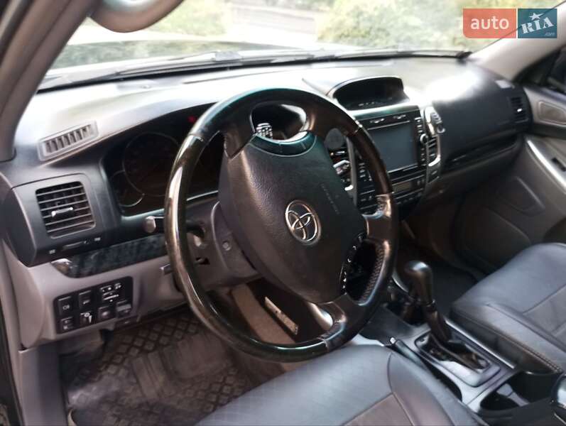 Внедорожник / Кроссовер Toyota Land Cruiser Prado 2008 в Киеве