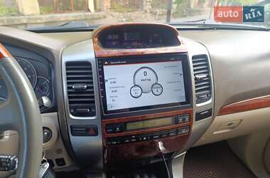 Внедорожник / Кроссовер Toyota Land Cruiser Prado 2006 в 