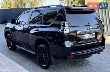Внедорожник / Кроссовер Toyota Land Cruiser Prado 2021 в 