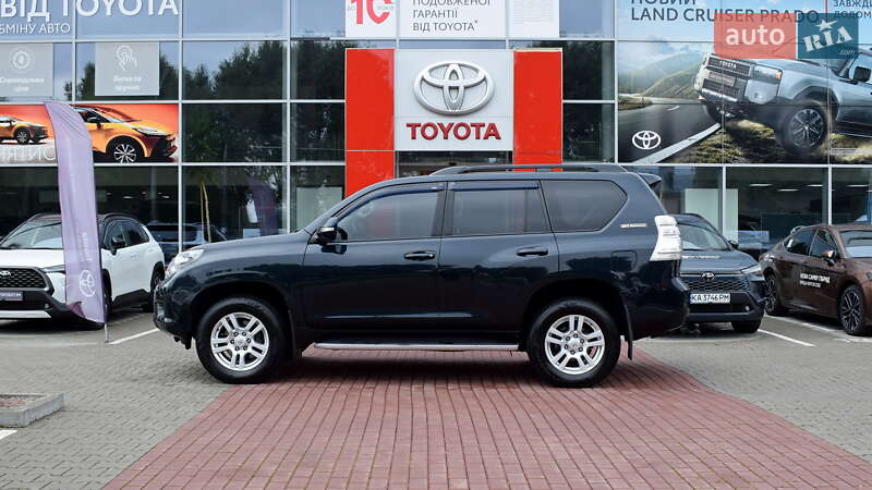 Позашляховик / Кросовер Toyota Land Cruiser Prado 2012 в Житомирі