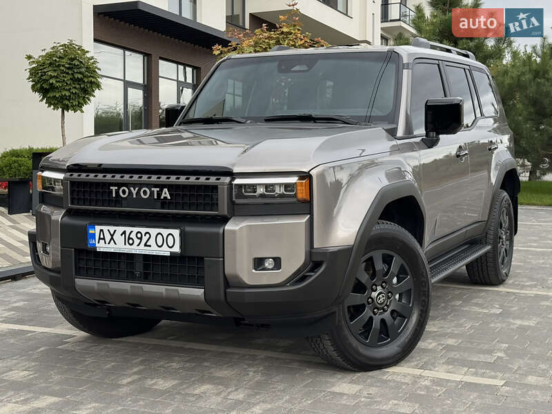 Toyota Land Cruiser Prado 2025