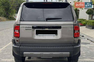 Внедорожник / Кроссовер Toyota Land Cruiser Prado 2025 в 