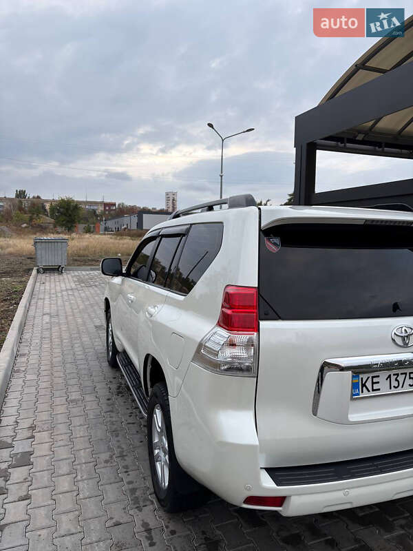 Внедорожник / Кроссовер Toyota Land Cruiser Prado 2010 в Кривом Роге фото 4 Внедорожник / Кроссовер Toyota Land Cruiser Prado 2010 в Кривом Роге