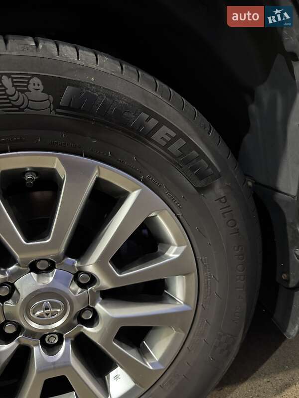 Внедорожник / Кроссовер Toyota Land Cruiser Prado 2019 в Хмельницком