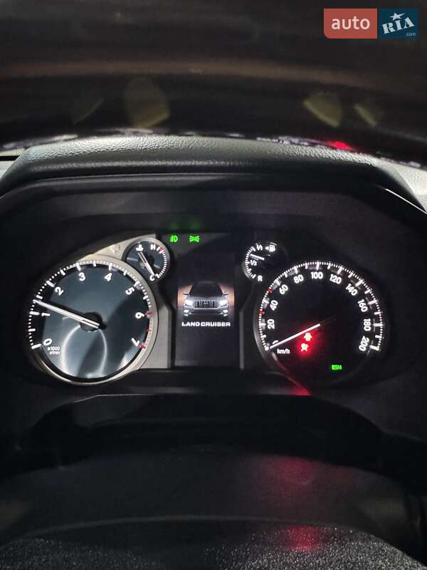 Внедорожник / Кроссовер Toyota Land Cruiser Prado 2019 в Хмельницком