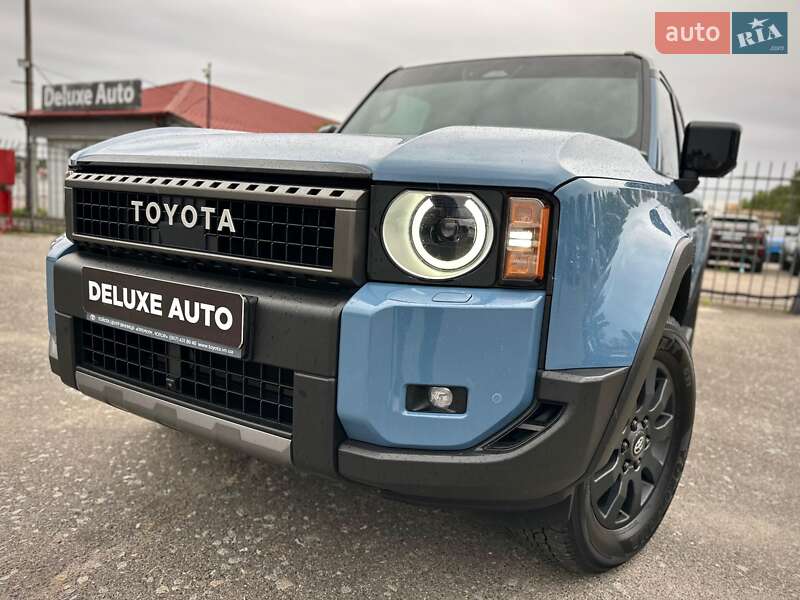 Позашляховик / Кросовер Toyota Land Cruiser Prado 2024 в Києві