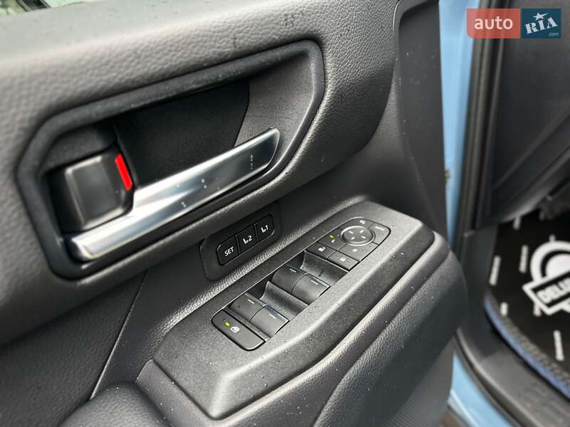 Позашляховик / Кросовер Toyota Land Cruiser Prado 2024 в Києві