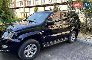 Позашляховик / Кросовер Toyota Land Cruiser Prado 2005 в Миколаєві