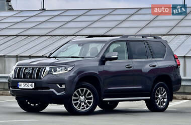 Позашляховик / Кросовер Toyota Land Cruiser Prado 2018 в 