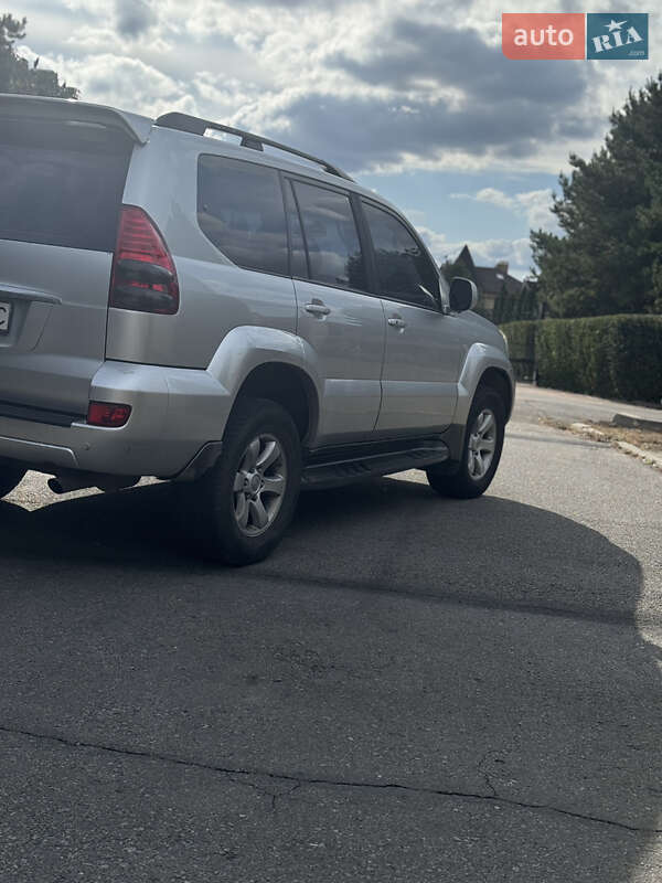 Внедорожник / Кроссовер Toyota Land Cruiser Prado 2006 в Харькове