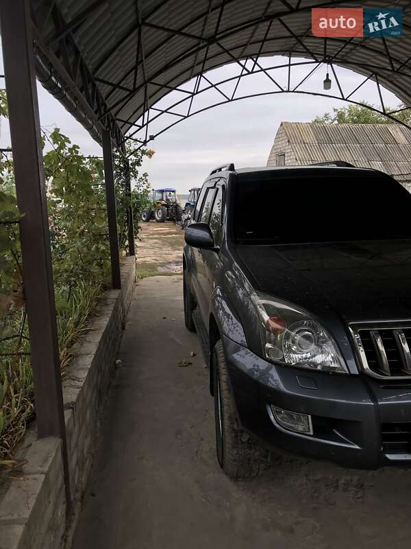 Позашляховик / Кросовер Toyota Land Cruiser Prado 2008 в Вільногірську
