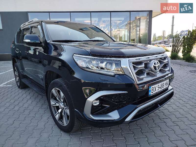 Позашляховик / Кросовер Toyota Land Cruiser Prado 2019 в Хмельницькому
