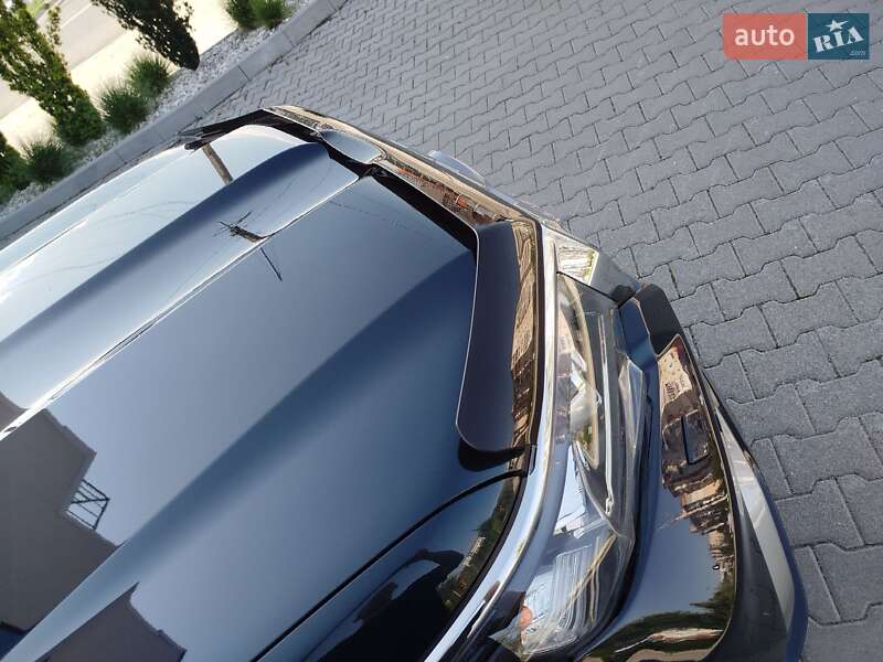 Позашляховик / Кросовер Toyota Land Cruiser Prado 2019 в Хмельницькому