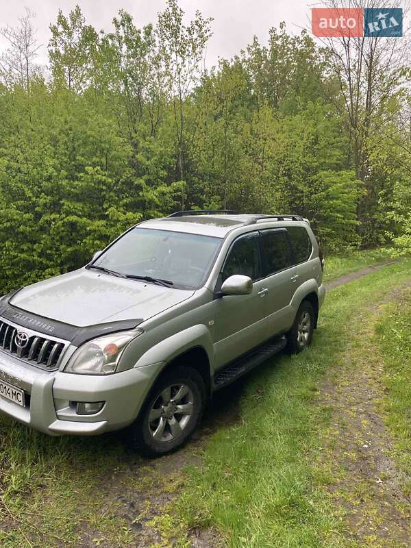 Внедорожник / Кроссовер Toyota Land Cruiser Prado 2008 в Киеве