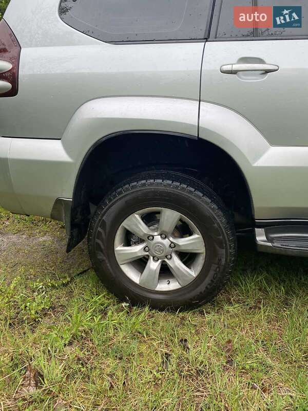 Внедорожник / Кроссовер Toyota Land Cruiser Prado 2008 в Киеве