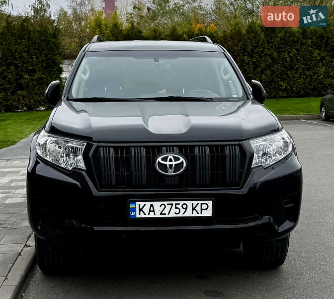 Внедорожник / Кроссовер Toyota Land Cruiser Prado 2020 в Киеве