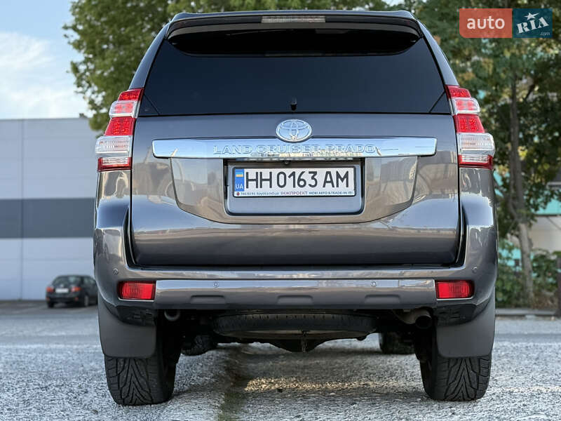 Внедорожник / Кроссовер Toyota Land Cruiser Prado 2013 в Одессе