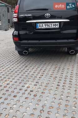 Внедорожник / Кроссовер Toyota Land Cruiser Prado 2007 в 