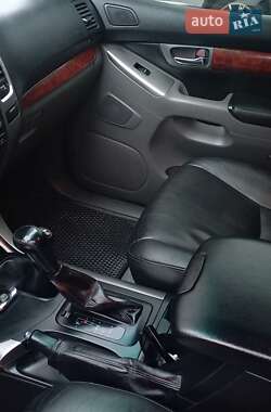 Внедорожник / Кроссовер Toyota Land Cruiser Prado 2007 в 