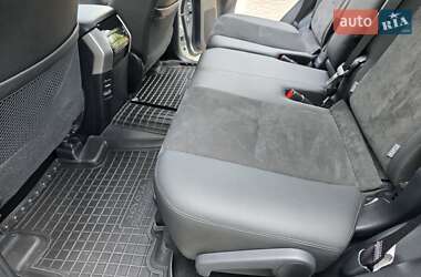 Позашляховик / Кросовер Toyota Land Cruiser Prado 2022 в 