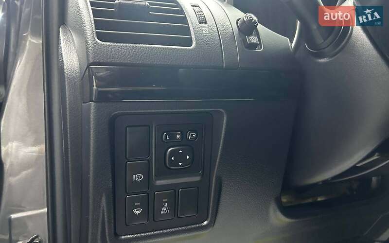 Внедорожник / Кроссовер Toyota Land Cruiser Prado 2015 в Черновцах