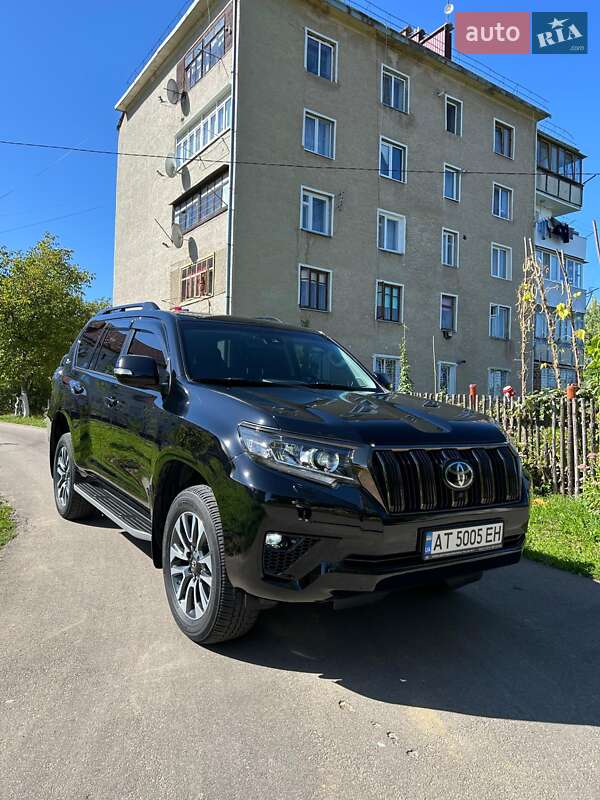 Позашляховик / Кросовер Toyota Land Cruiser Prado 2022 в Яремчі фото 4 Позашляховик / Кросовер Toyota Land Cruiser Prado 2022 в Яремчі