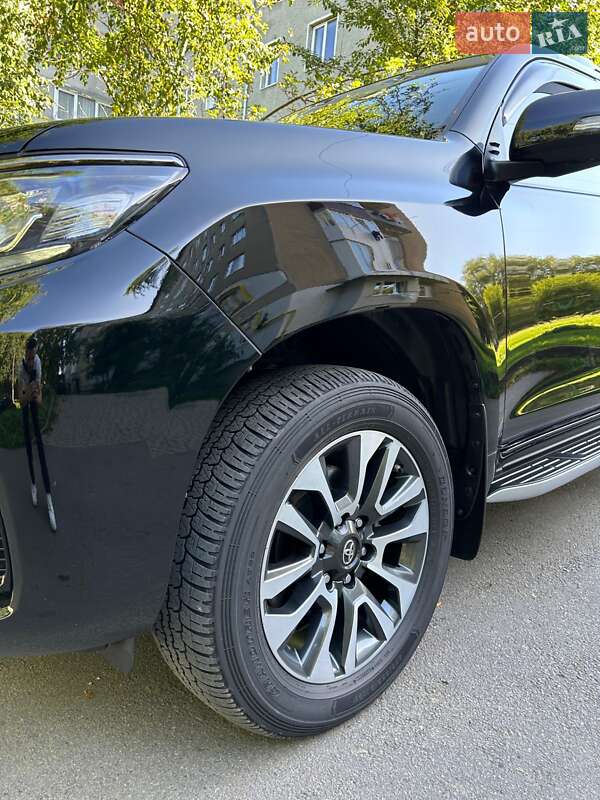 Позашляховик / Кросовер Toyota Land Cruiser Prado 2022 в Яремчі фото 33 Позашляховик / Кросовер Toyota Land Cruiser Prado 2022 в Яремчі