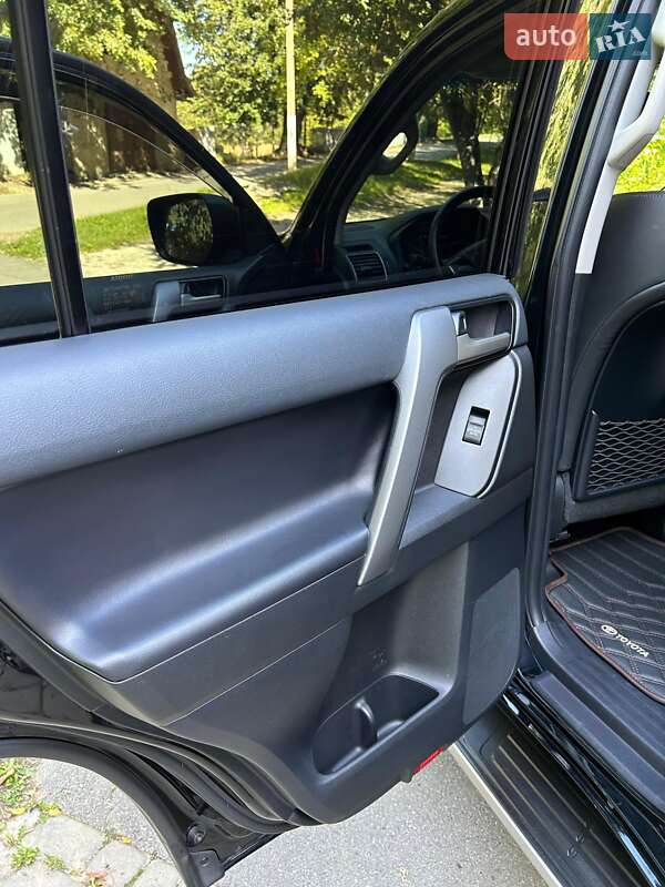 Позашляховик / Кросовер Toyota Land Cruiser Prado 2022 в Яремчі фото 37 Позашляховик / Кросовер Toyota Land Cruiser Prado 2022 в Яремчі