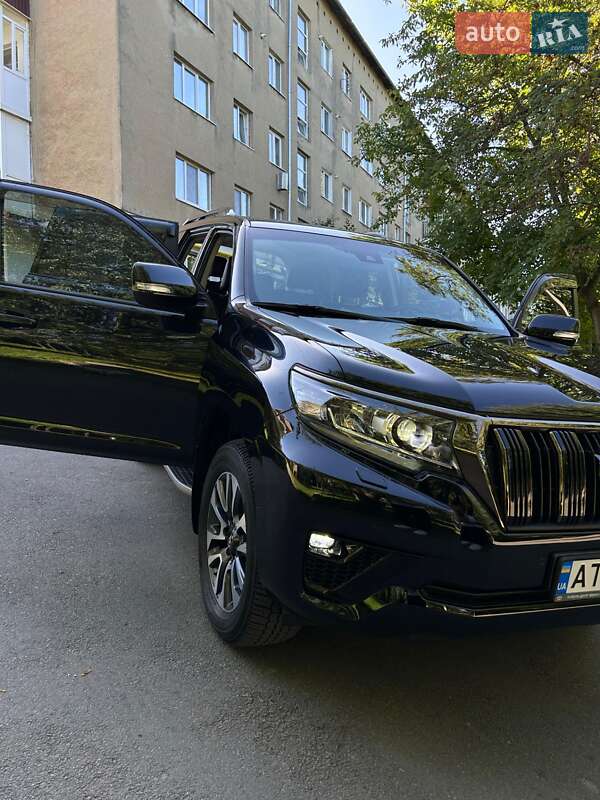 Позашляховик / Кросовер Toyota Land Cruiser Prado 2022 в Яремчі фото 41 Позашляховик / Кросовер Toyota Land Cruiser Prado 2022 в Яремчі