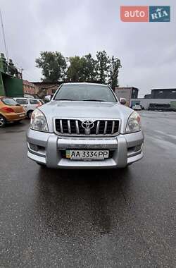 Позашляховик / Кросовер Toyota Land Cruiser Prado 2007 в Києві