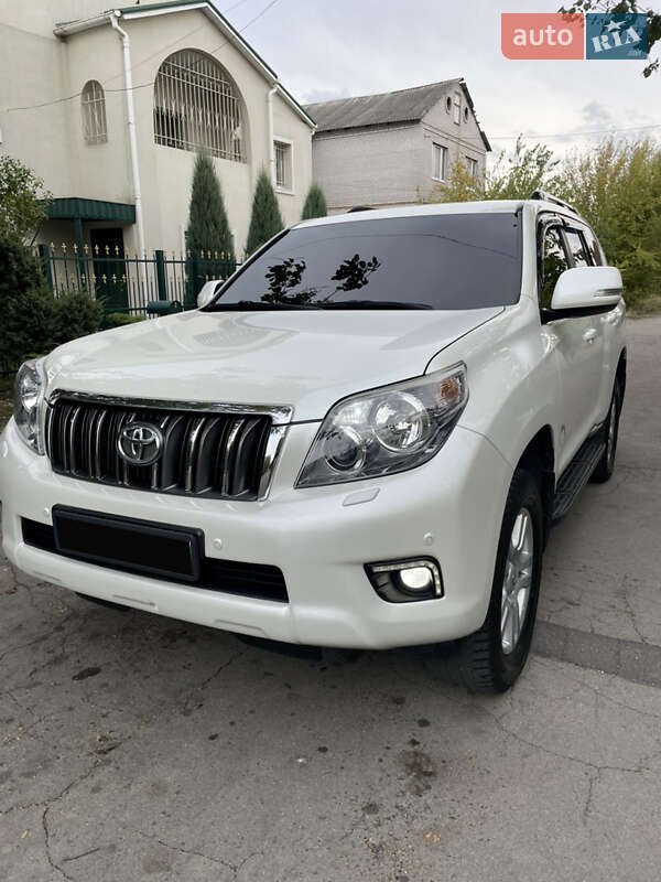 Toyota Land Cruiser Prado 2010