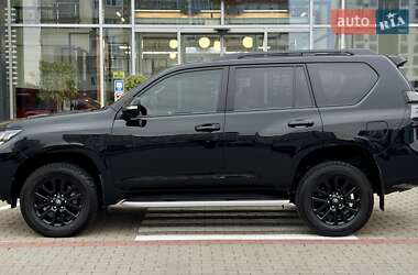 Внедорожник / Кроссовер Toyota Land Cruiser Prado 2023 в 