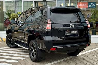 Внедорожник / Кроссовер Toyota Land Cruiser Prado 2023 в 