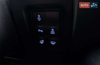 Внедорожник / Кроссовер Toyota Land Cruiser Prado 2023 в 