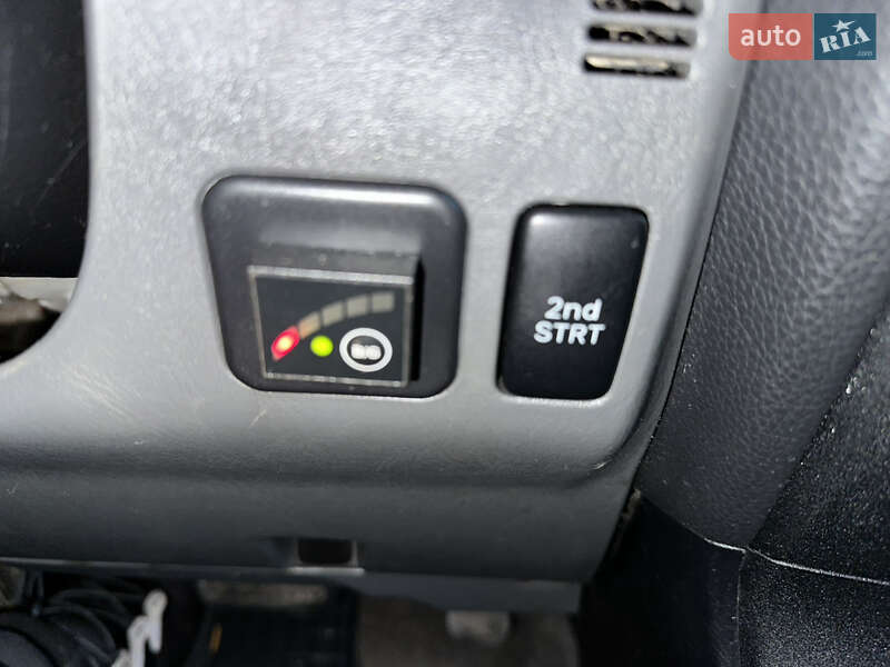 Внедорожник / Кроссовер Toyota Land Cruiser Prado 2005 в Львове