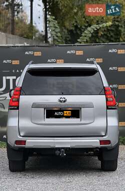Внедорожник / Кроссовер Toyota Land Cruiser Prado 2020 в 