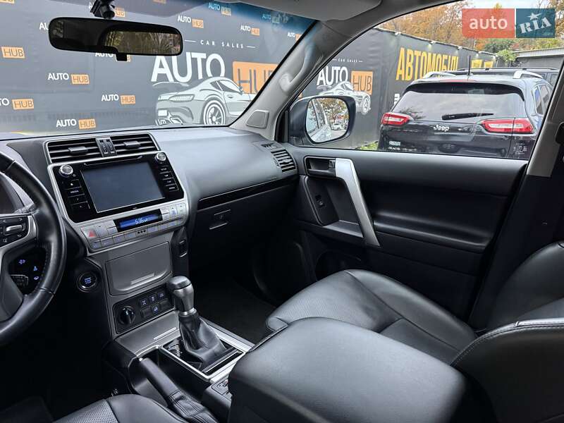 Внедорожник / Кроссовер Toyota Land Cruiser Prado 2020 в Харькове фото 15 Внедорожник / Кроссовер Toyota Land Cruiser Prado 2020 в Харькове