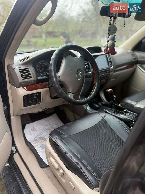 Внедорожник / Кроссовер Toyota Land Cruiser Prado 2007 в Чернигове