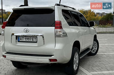 Внедорожник / Кроссовер Toyota Land Cruiser Prado 2010 в 