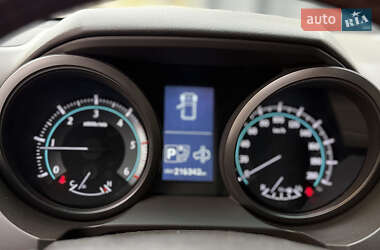Внедорожник / Кроссовер Toyota Land Cruiser Prado 2010 в 