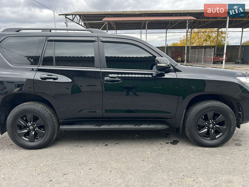 Внедорожник / Кроссовер Toyota Land Cruiser Prado 2019 в Полтаве