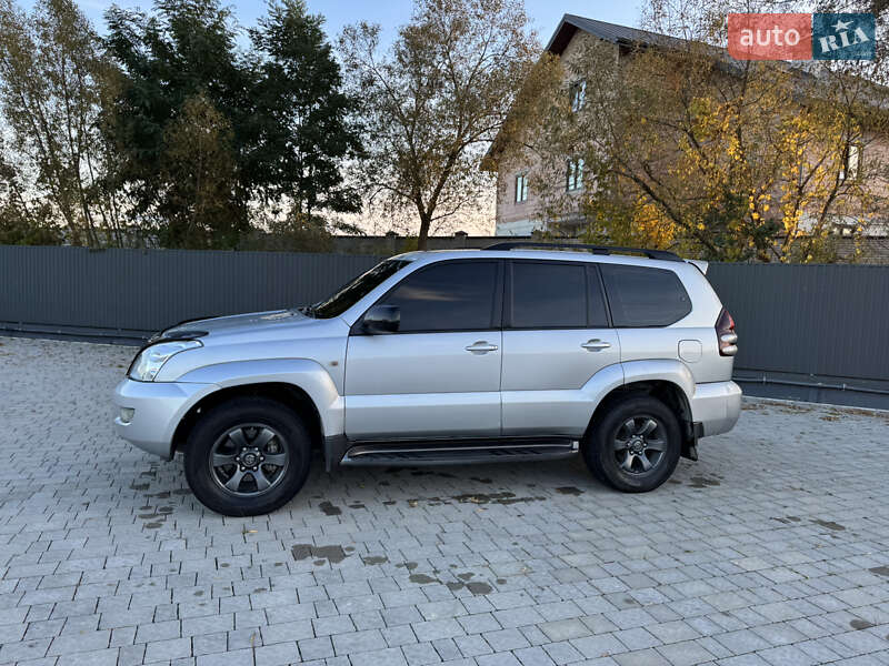 Внедорожник / Кроссовер Toyota Land Cruiser Prado 2006 в Львове