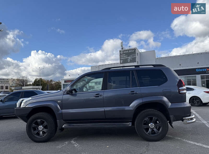 Внедорожник / Кроссовер Toyota Land Cruiser Prado 2008 в Киеве