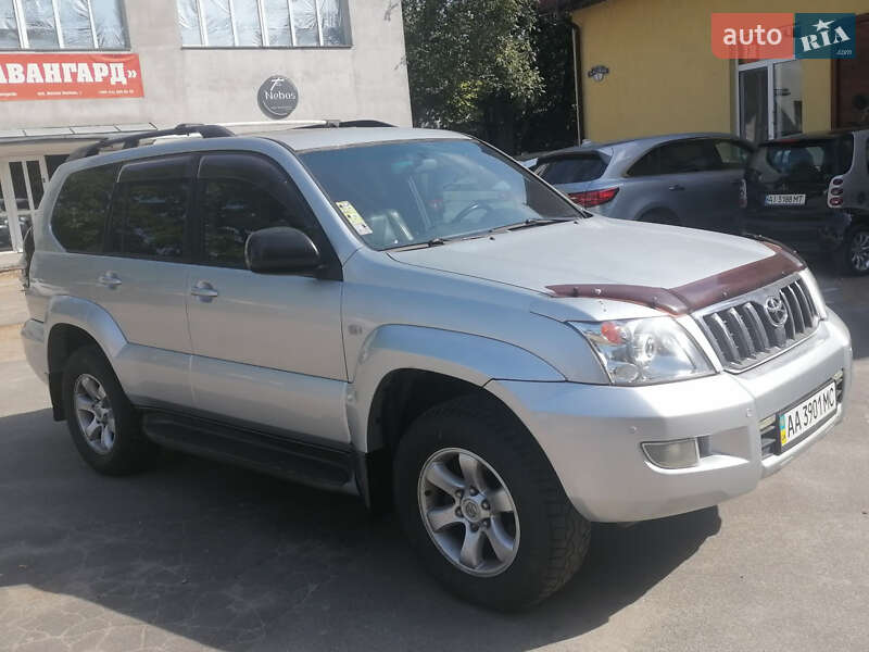 Внедорожник / Кроссовер Toyota Land Cruiser Prado 2006 в Бородянке