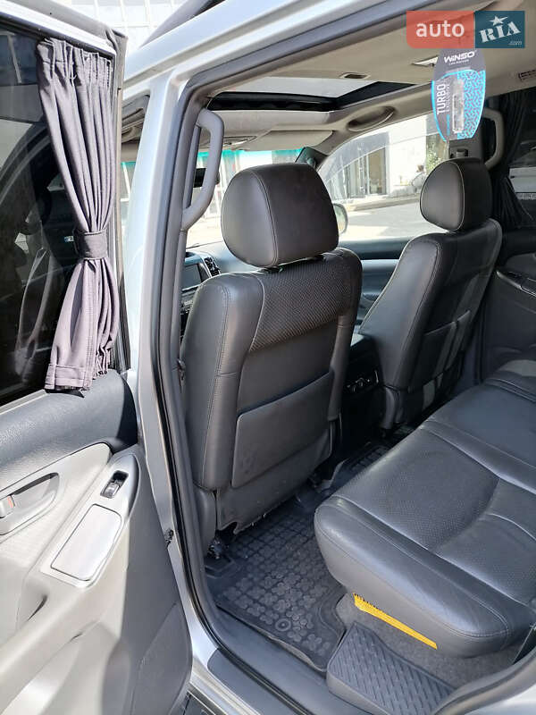 Внедорожник / Кроссовер Toyota Land Cruiser Prado 2006 в Бородянке