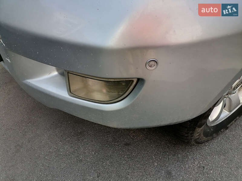 Внедорожник / Кроссовер Toyota Land Cruiser Prado 2006 в Бородянке