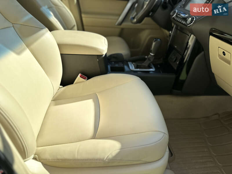 Внедорожник / Кроссовер Toyota Land Cruiser Prado 2017 в Одессе фото 55 Внедорожник / Кроссовер Toyota Land Cruiser Prado 2017 в Одессе